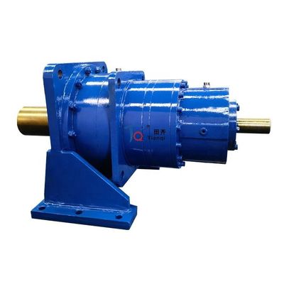 전원 전송을 위한 DIN6 원통 나선형 베벨 기어 환원제 산업적 3600rpm